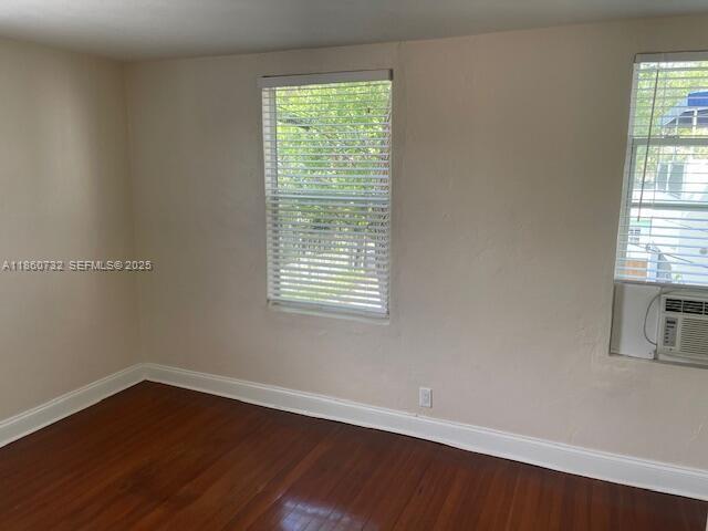 Building Photo - 1309 SE 1st St