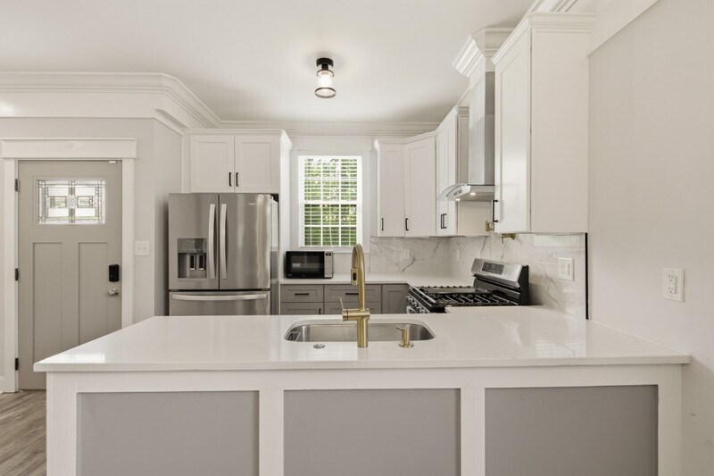 Building Photo - 413 Cecil St