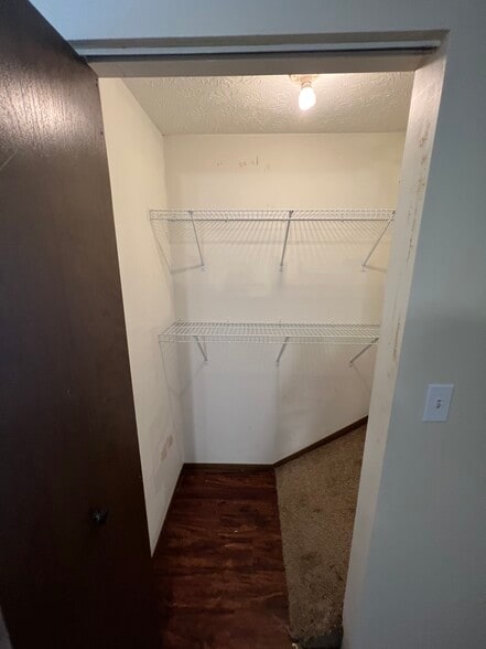 Building Photo - 5215 Cline Rd