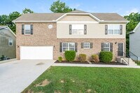 Building Photo - 117 Lyndhurst Dr