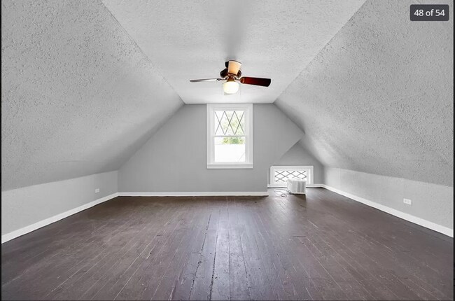 Building Photo - Renovated - 3 Bedroom Duplex