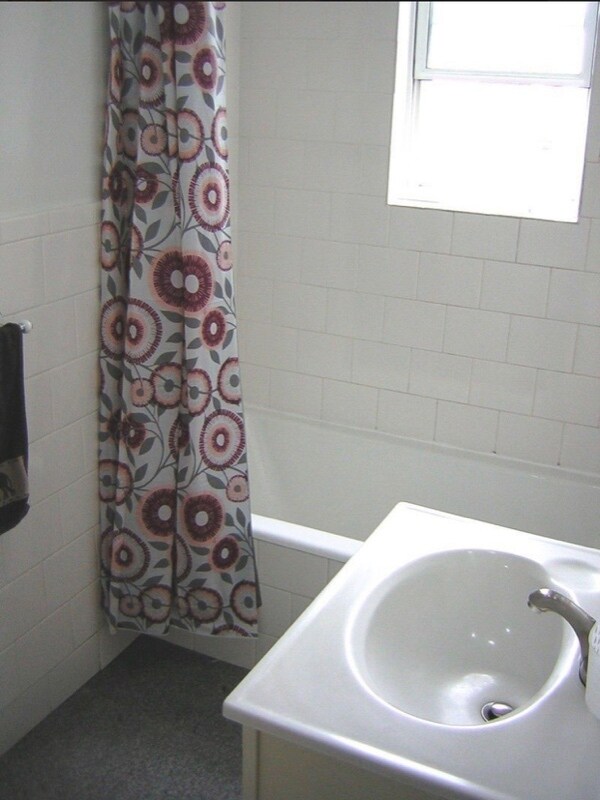 Building Photo - 45-45-4159 159th St