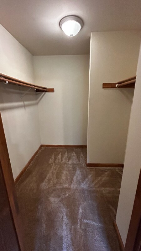 Building Photo - 916 Kings Rd