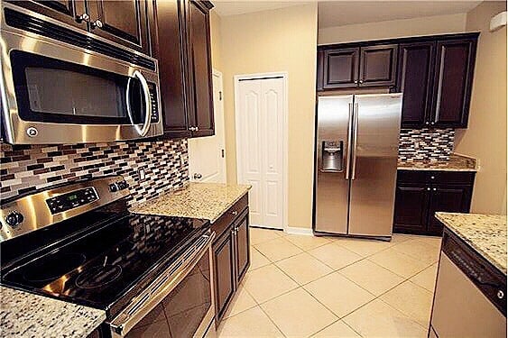 Building Photo - 1652 Plumeria Pl