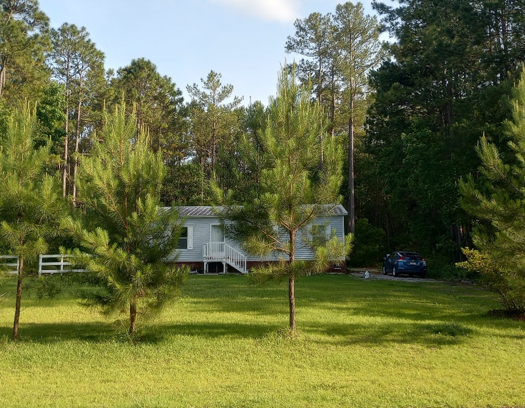 Building Photo - 1 Depot Rd