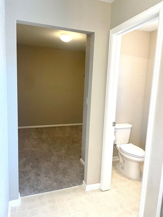 Building Photo - Home for rent in the Traditions neighborhood Aurora CO 80018