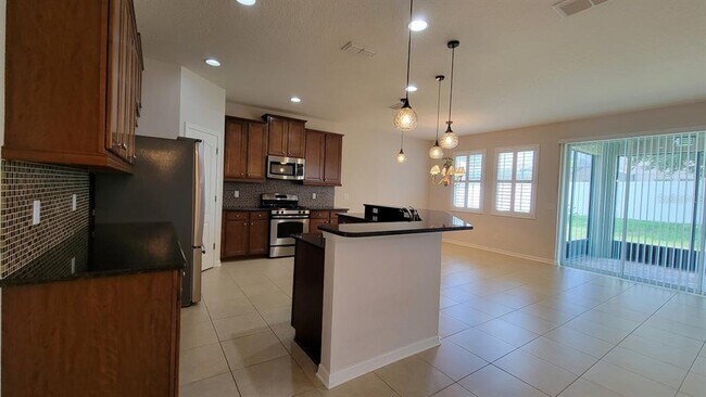 Building Photo - 2229 Valterra Vista Way