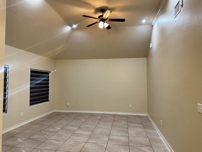 Building Photo - 7227 Sylvia Plath Dr