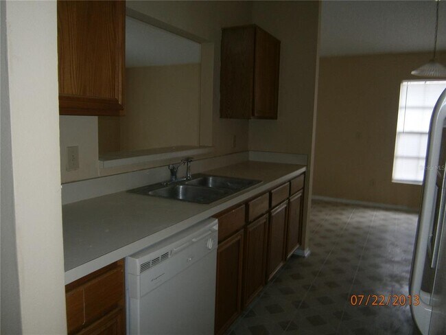 Building Photo - 3723 Narroline Dr