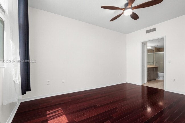 Building Photo - 2421 NE 65th St