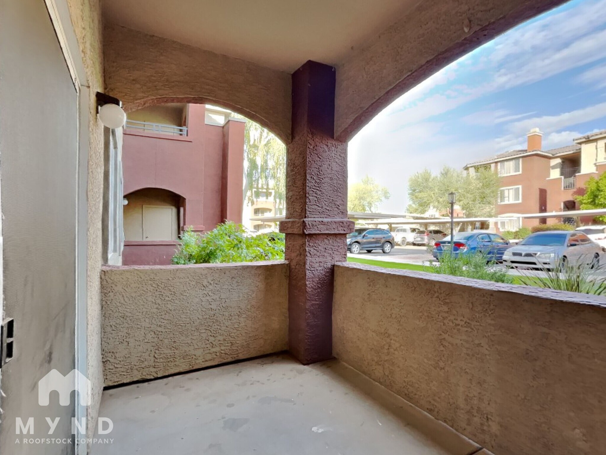 Building Photo - 5401 E Van Buren St