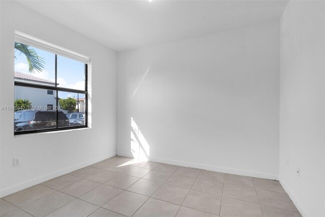 Building Photo - 24563 SW 117th Ct