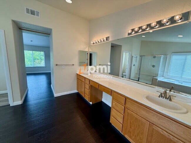 Building Photo - 732 Antiquity Dr