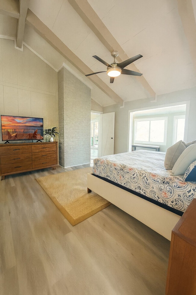 Building Photo - 152 Barksdale Ln