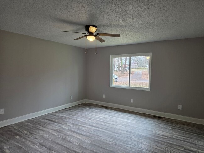 Building Photo - 6108 Ramsey Rd