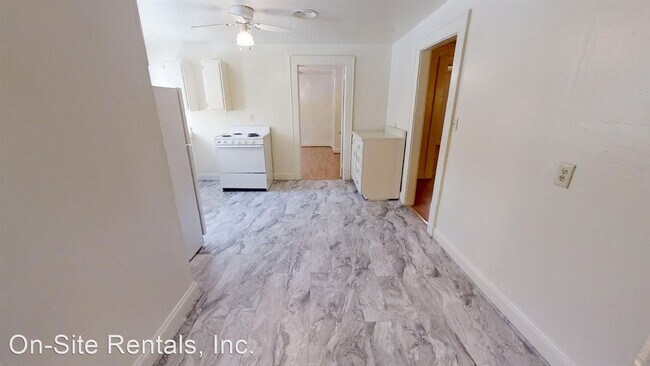 Building Photo - 2 br, 1 bath House - 5463 Trade St