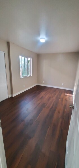First bedroom - 956 E 55th St
