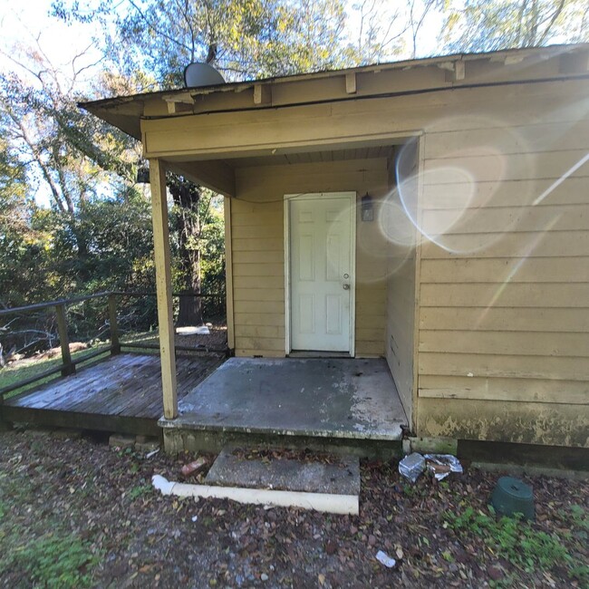 Building Photo - Affordable 3 bedroom Phenix City