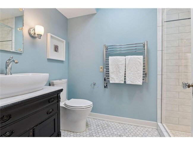 Building Photo - 3933 Zenith Ave S