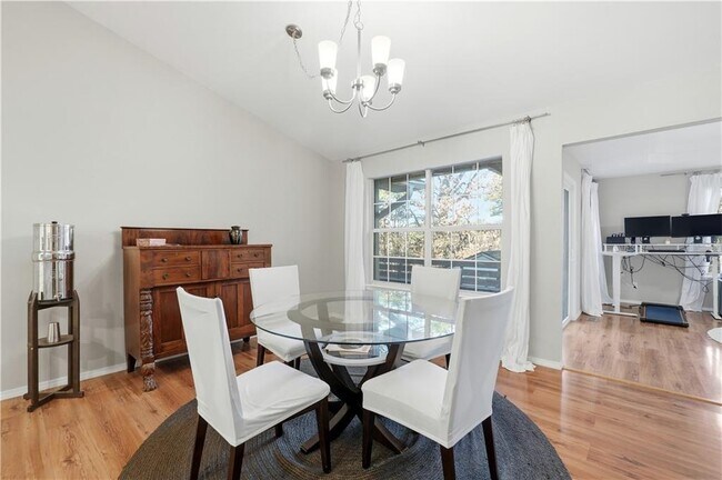 Building Photo - 4 Wendron Cir