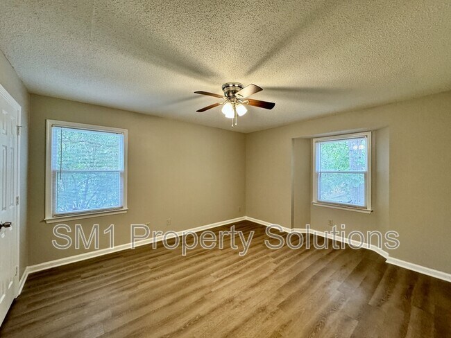 Building Photo - 3109 Darden Rd