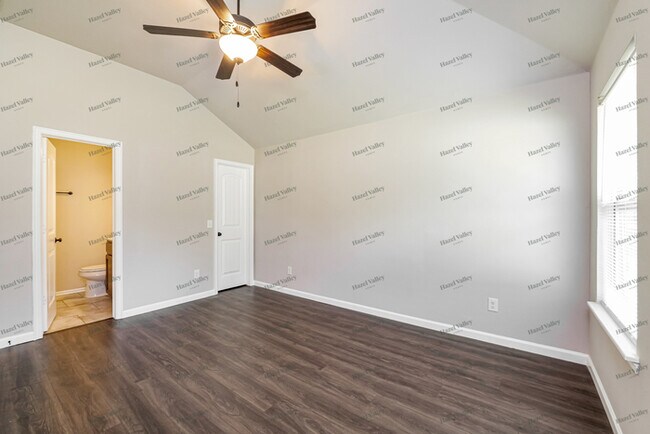 Building Photo - 1225 Hickory Creek Dr