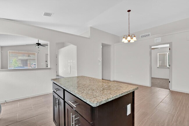 Building Photo - 14900 Tim Hardaway
