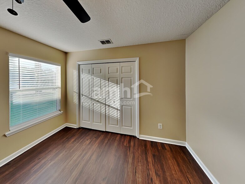 Building Photo - 1690 Rustling Dr