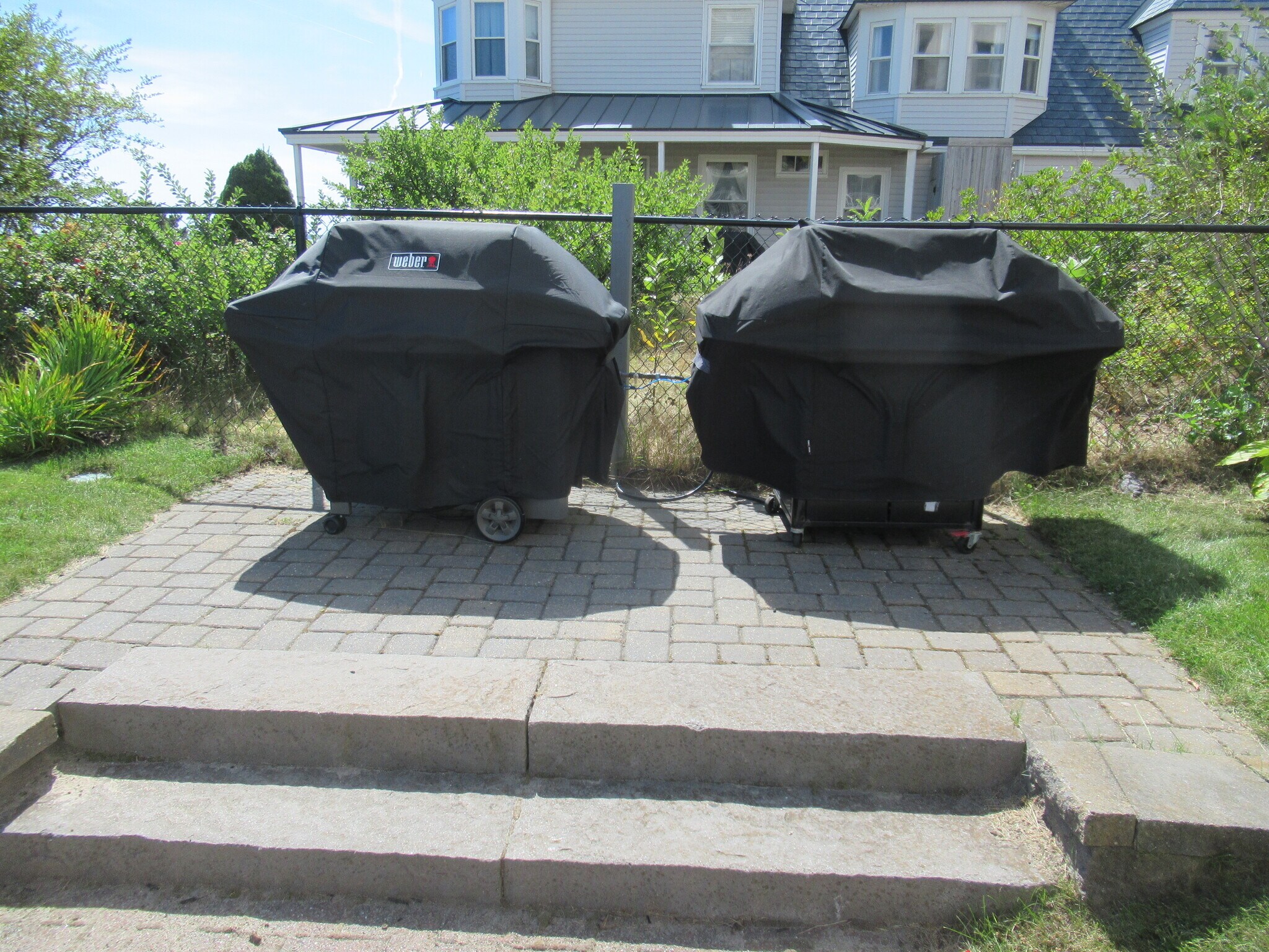 BBQs - 219 E Grand Ave