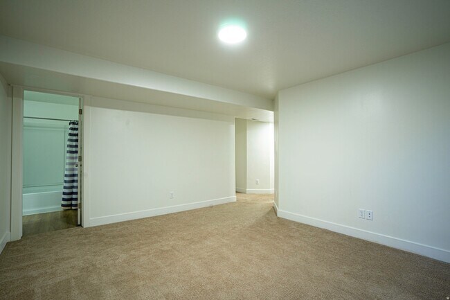 Building Photo - 1429 N 3600 W