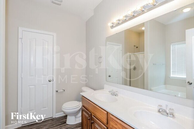 Building Photo - 13724 Fairplains Ct