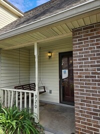 Building Photo - 2 Bedroom 2 Bath condo Powell available for immediate move in!