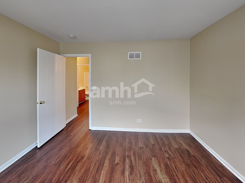 Building Photo - 1779 Shari Ln