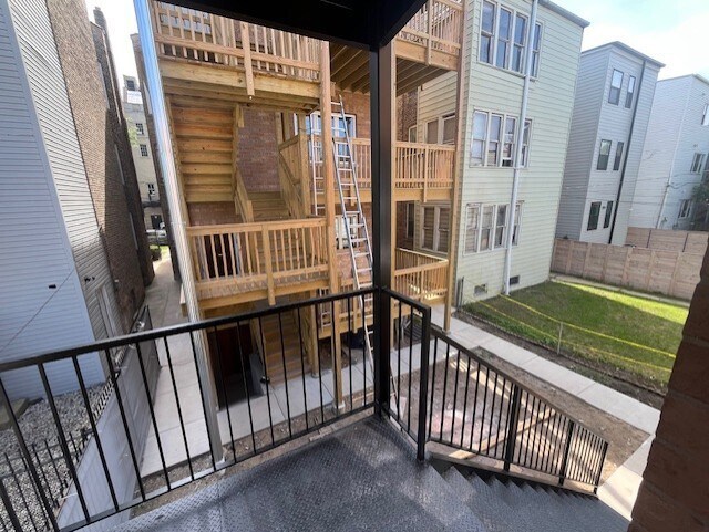 Building Photo - 3726 N Racine Ave