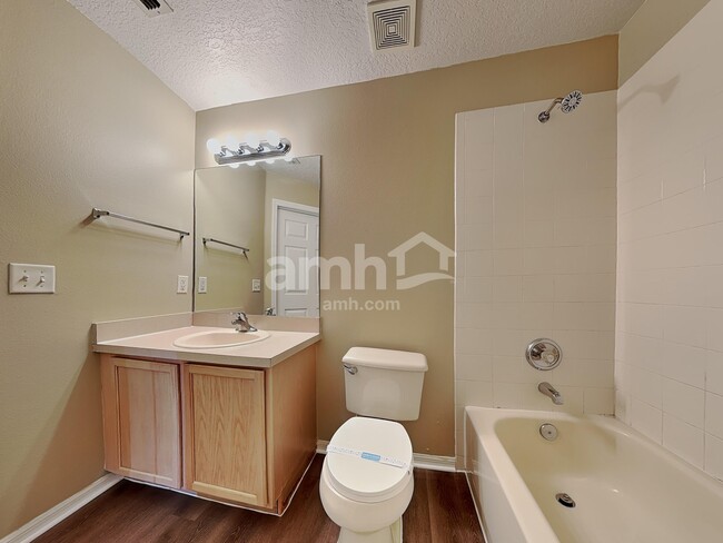 Building Photo - 227 Sikes Ct