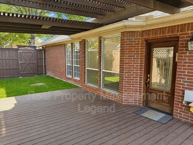 Building Photo - 9518 Prestmont Pl