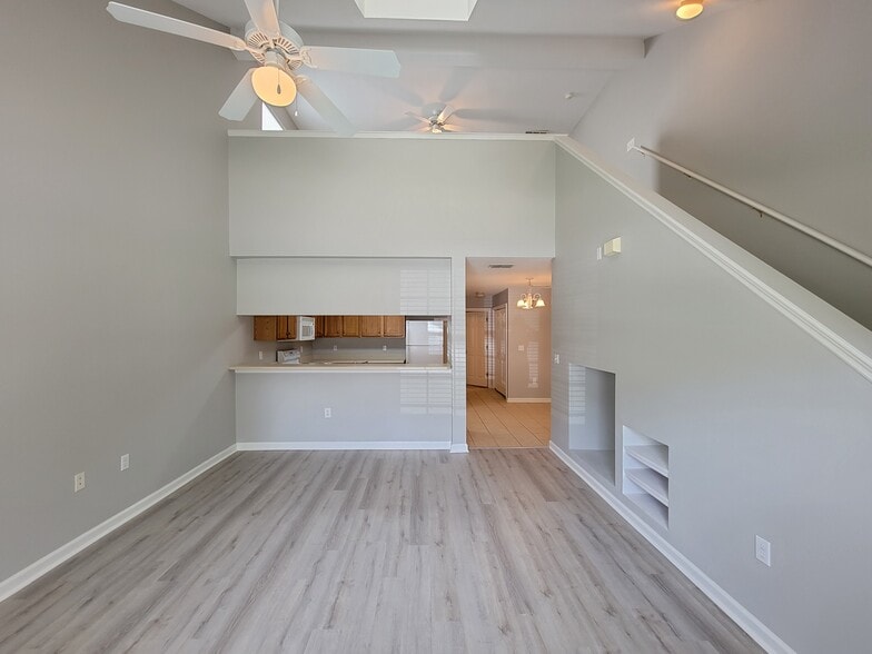 Building Photo - 4434 Gearhart Rd