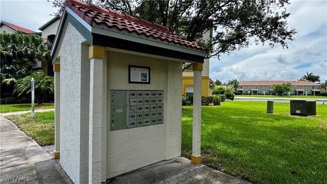 Building Photo - 11530 Villa Grand