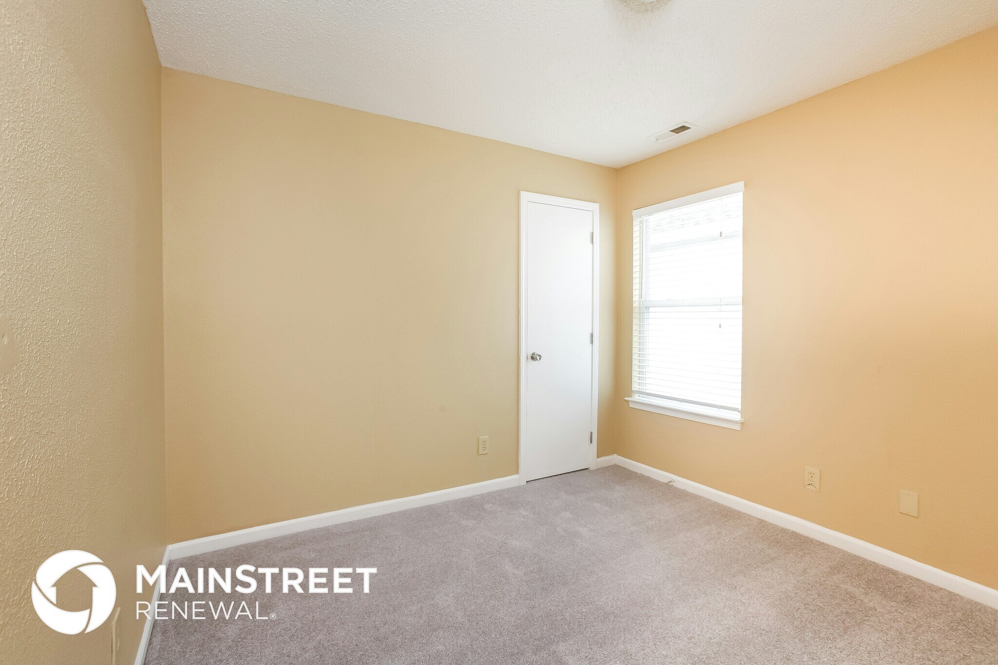 Building Photo - 1180 Odell Ln