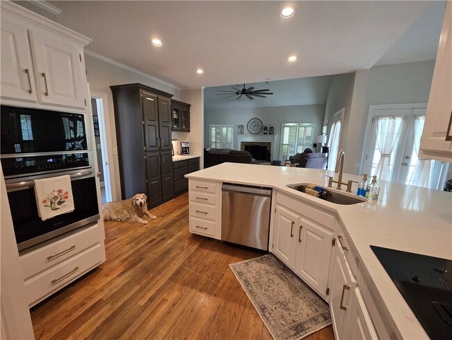 Building Photo - 9373 Kingston Crossing Cir