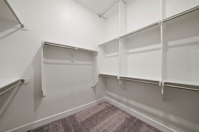 Building Photo - 6 Clearview Terrace Pl