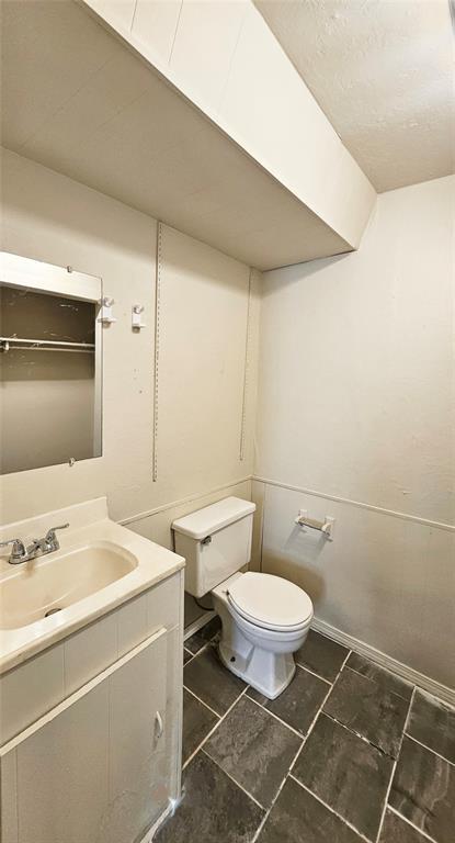 Building Photo - 4304 N Libby Ave