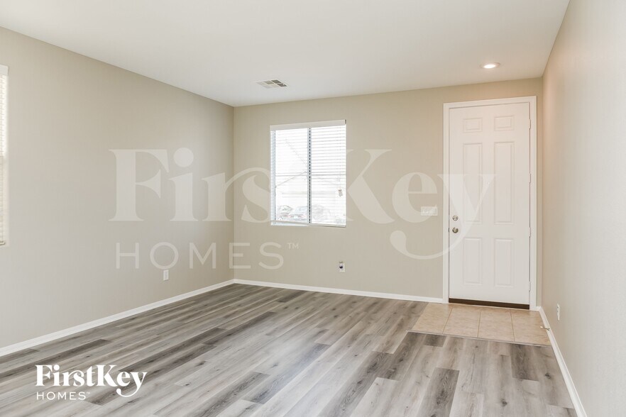 Building Photo - 3959 N Crystal Trip Ct