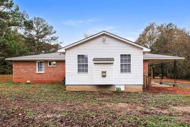 Building Photo - 20 Freeman Dr