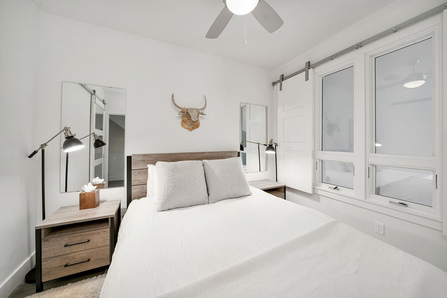 Building Photo - 113 Lost Creek Ln