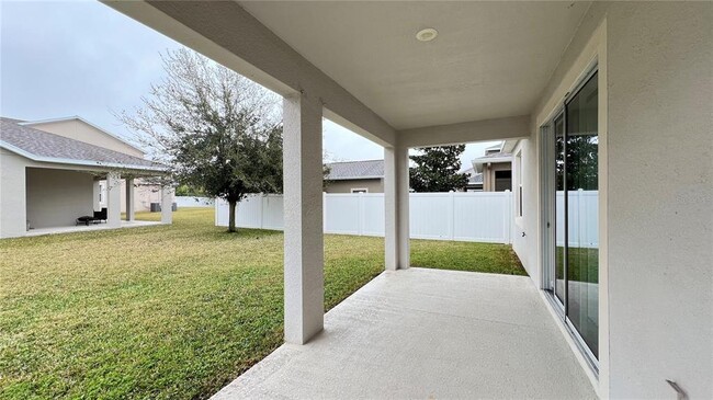 Building Photo - 15079 Evergreen Oak Loop