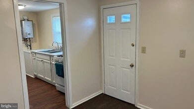 Building Photo - 17528 Ward Ave