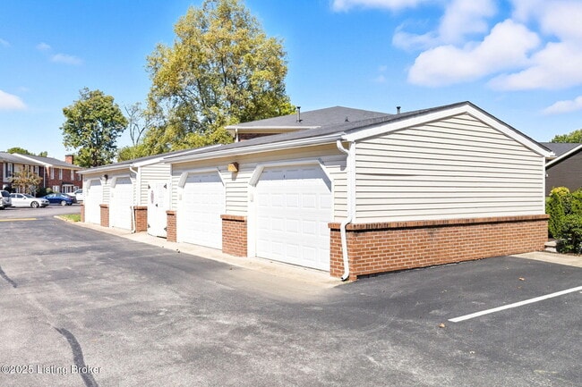 Building Photo - 1239 Westlynne Way