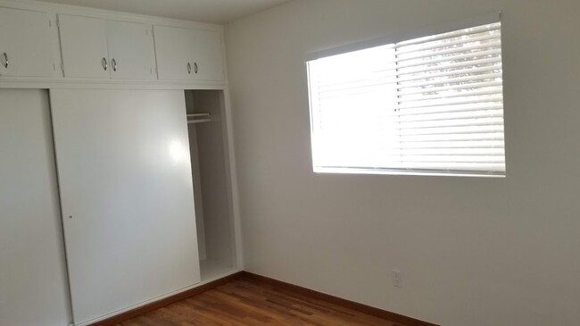 Bedroom 2 - 1924 Stoner Ave