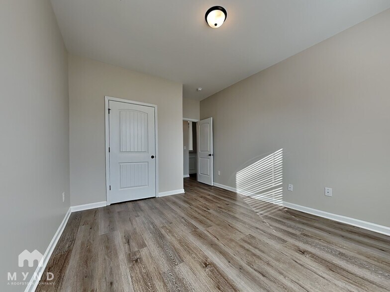 Building Photo - 409 Atlas Ct